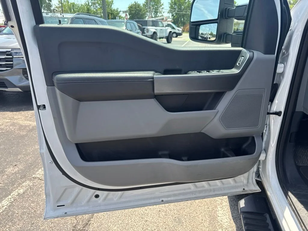 Certified Used 2024 Oxford White Ford XL image 14