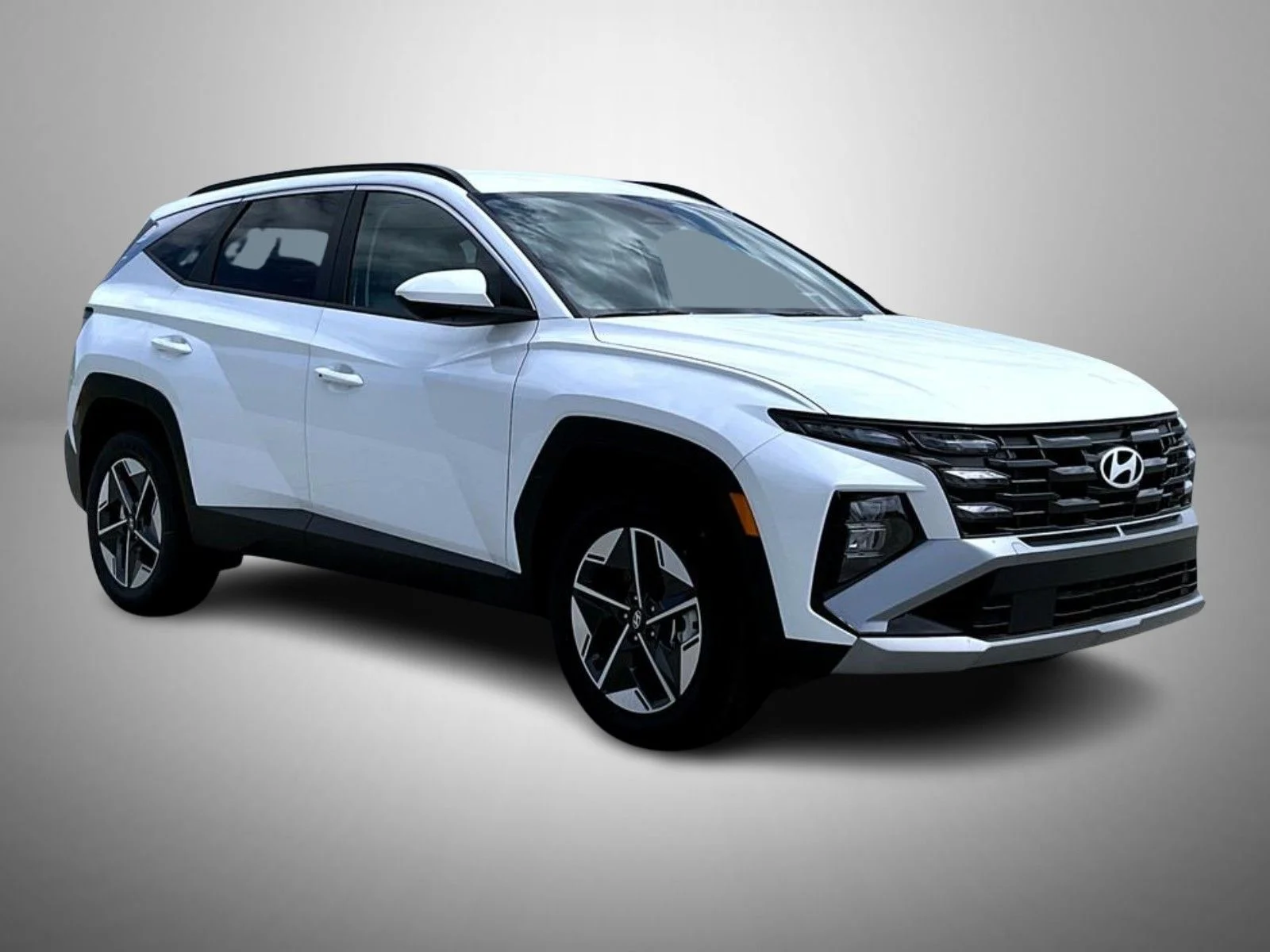 New 2026 White Hyundai SEL image 3