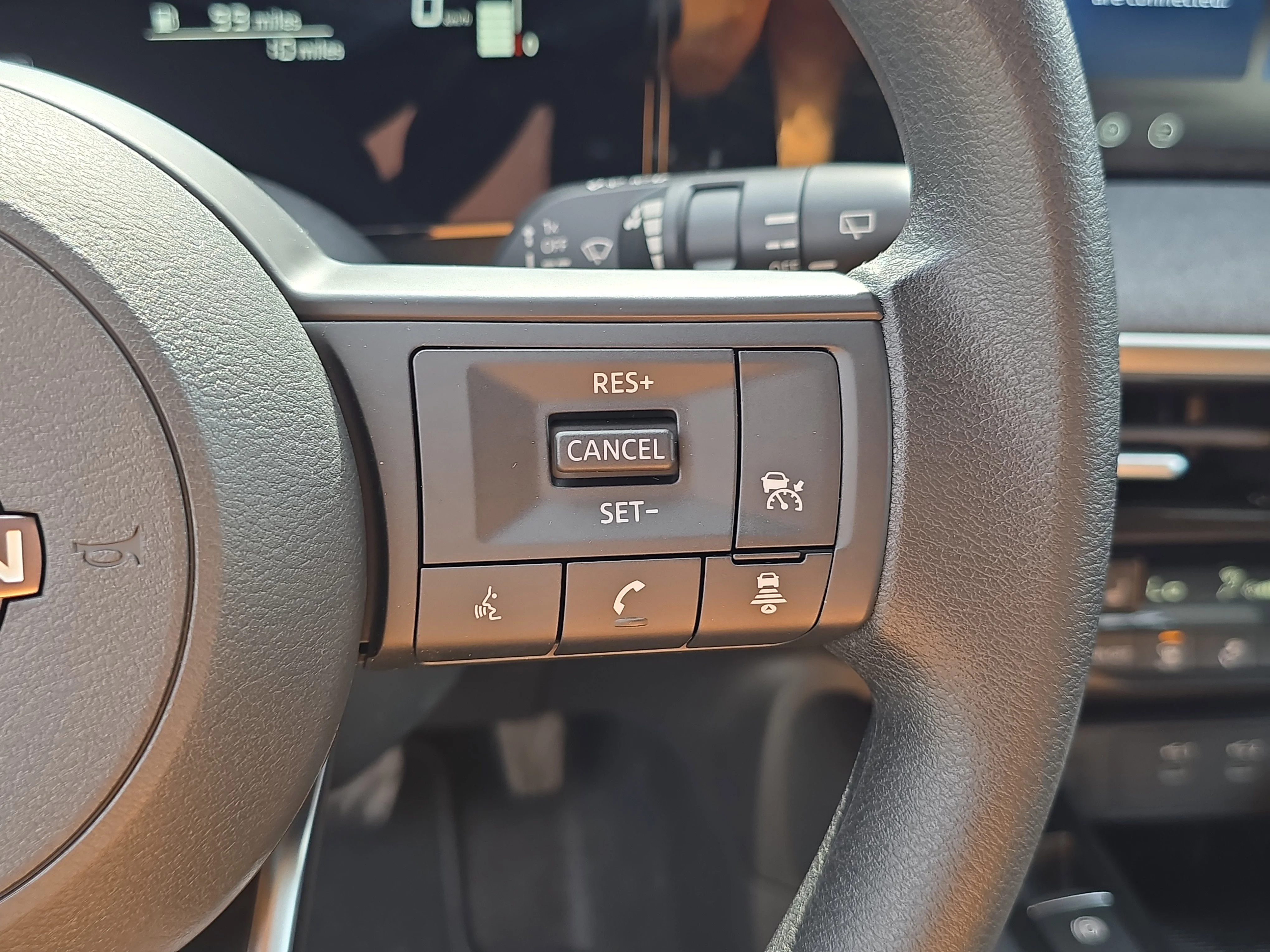 2026 Nissan KICKS SV - Photo 32