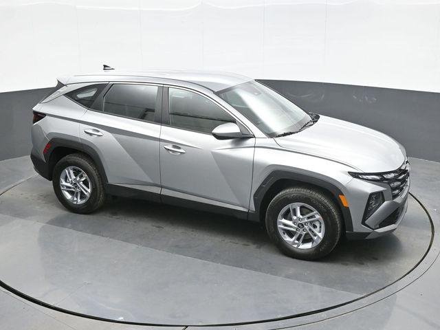 New 2026 Silver Hyundai SE AWD image 15