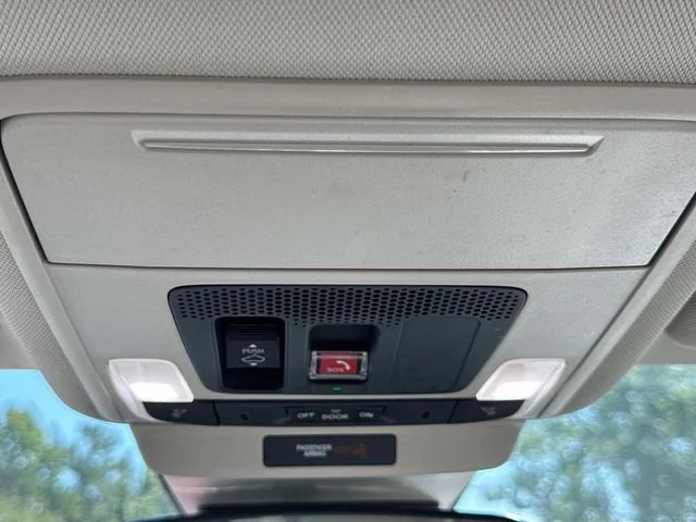 Used 2024  Honda EX image 18