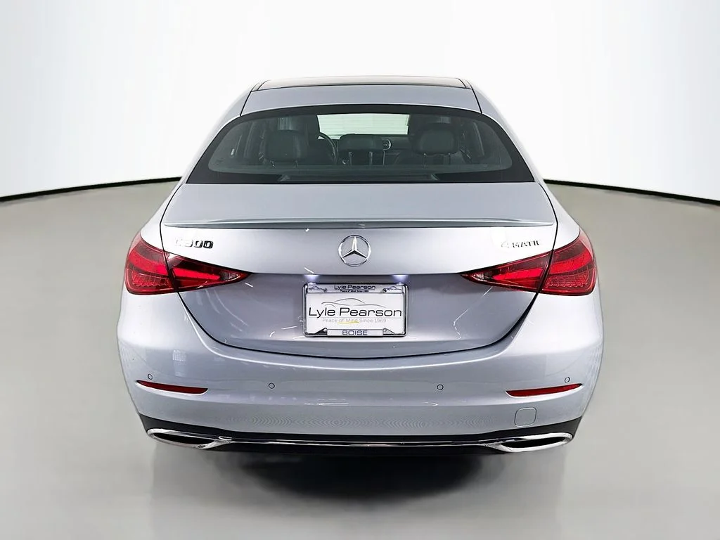 Used 2025  Mercedes-Benz C 300 image 9