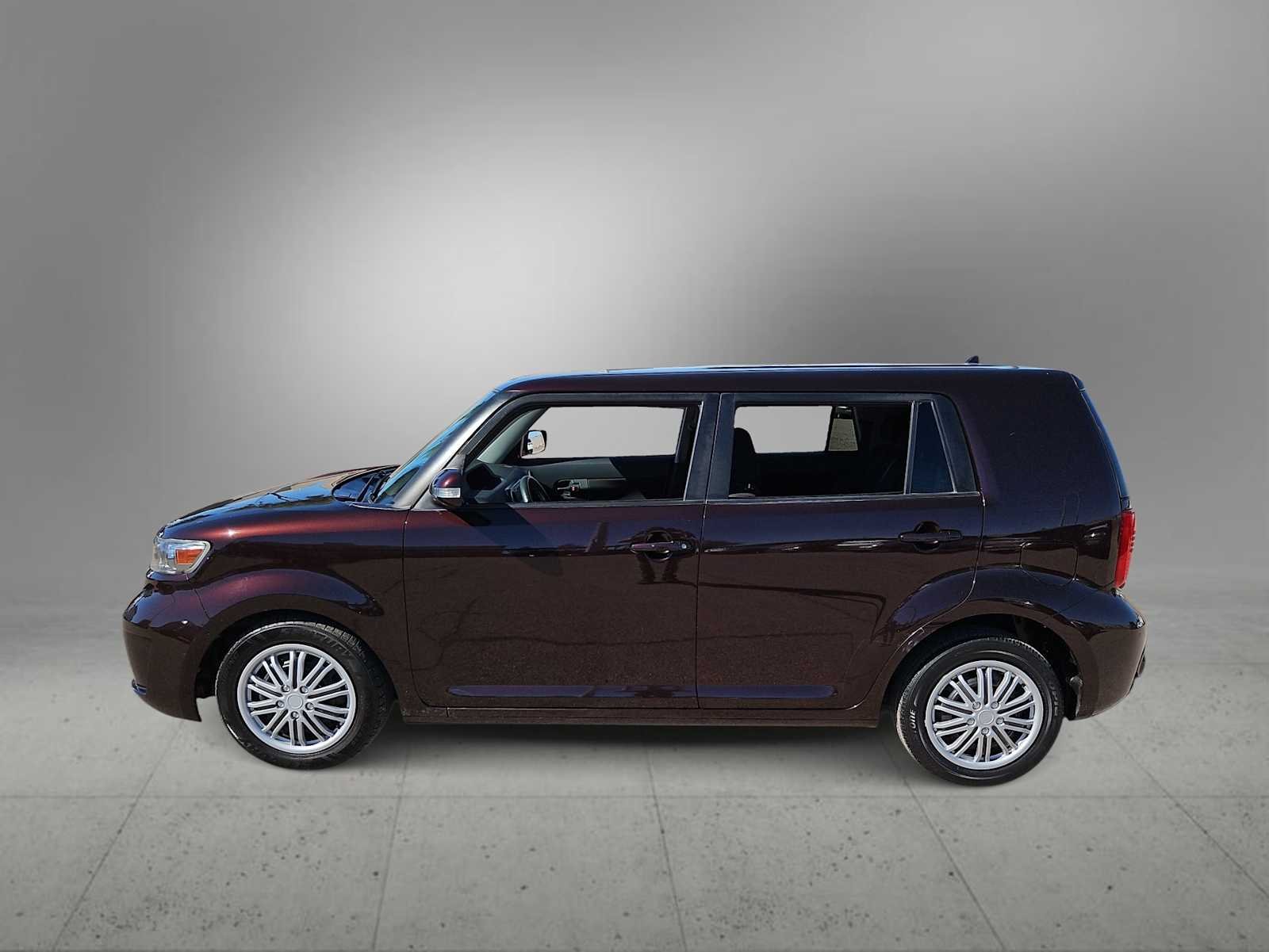 Used 2008 Blackberry Crush Metallic Scion  image 5