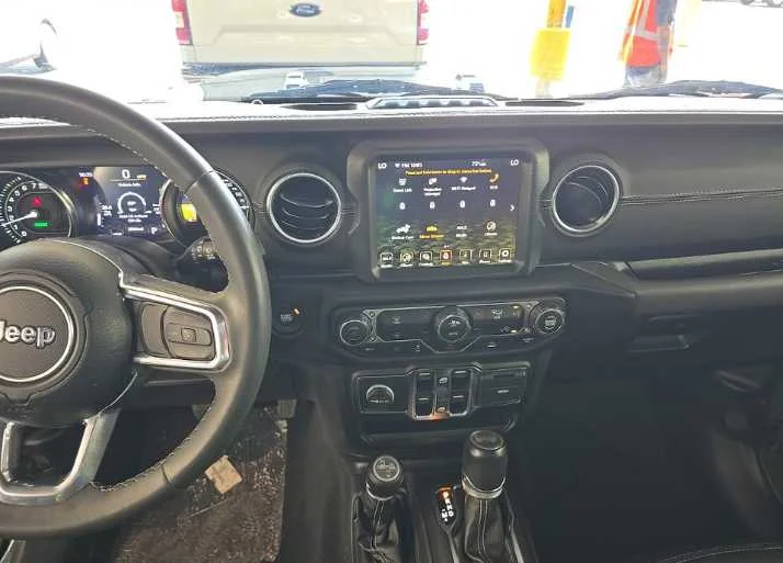 Used 2023 Sarge Green Clearcoat Jeep Sahara image 12
