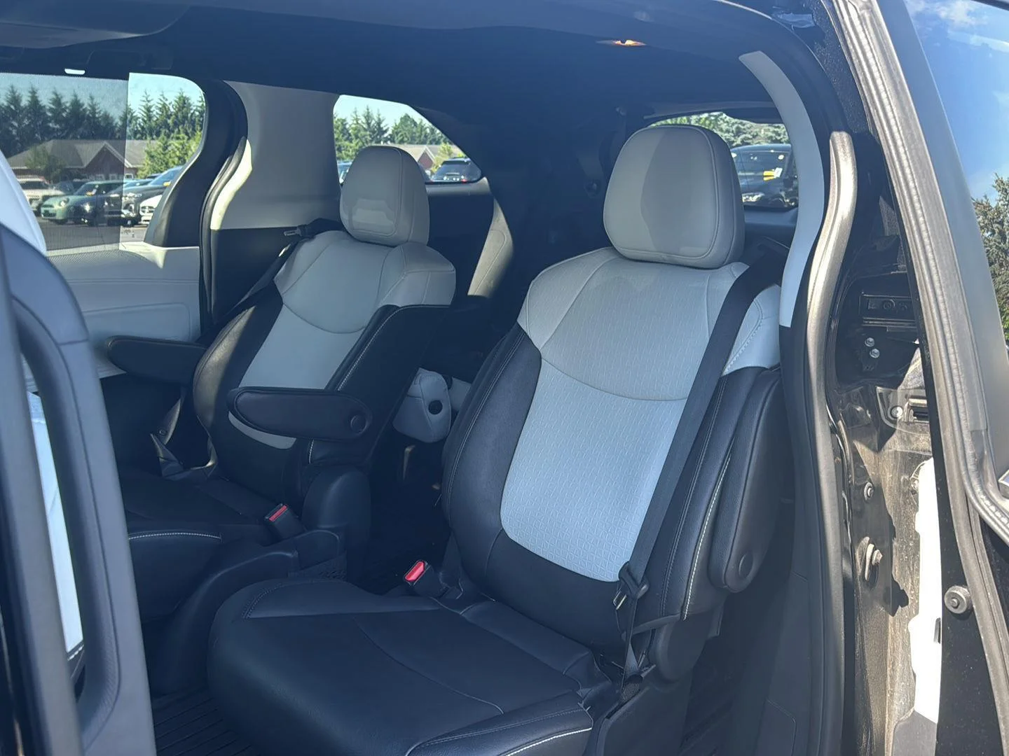 Used 2025 Midnight Black Metallic Toyota XSE image 10