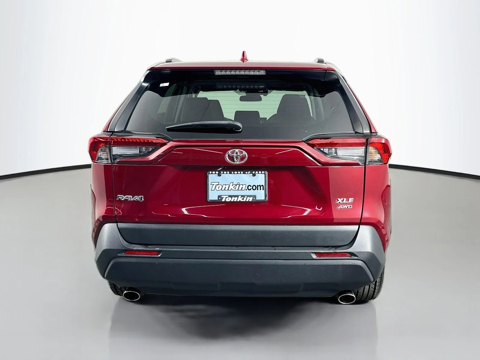 Used 2022 Red Toyota XLE image 6