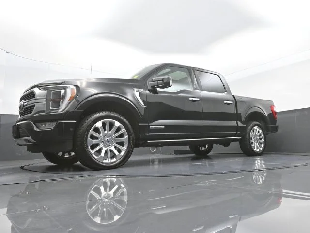 Used 2023 Black Ford Limited image 36