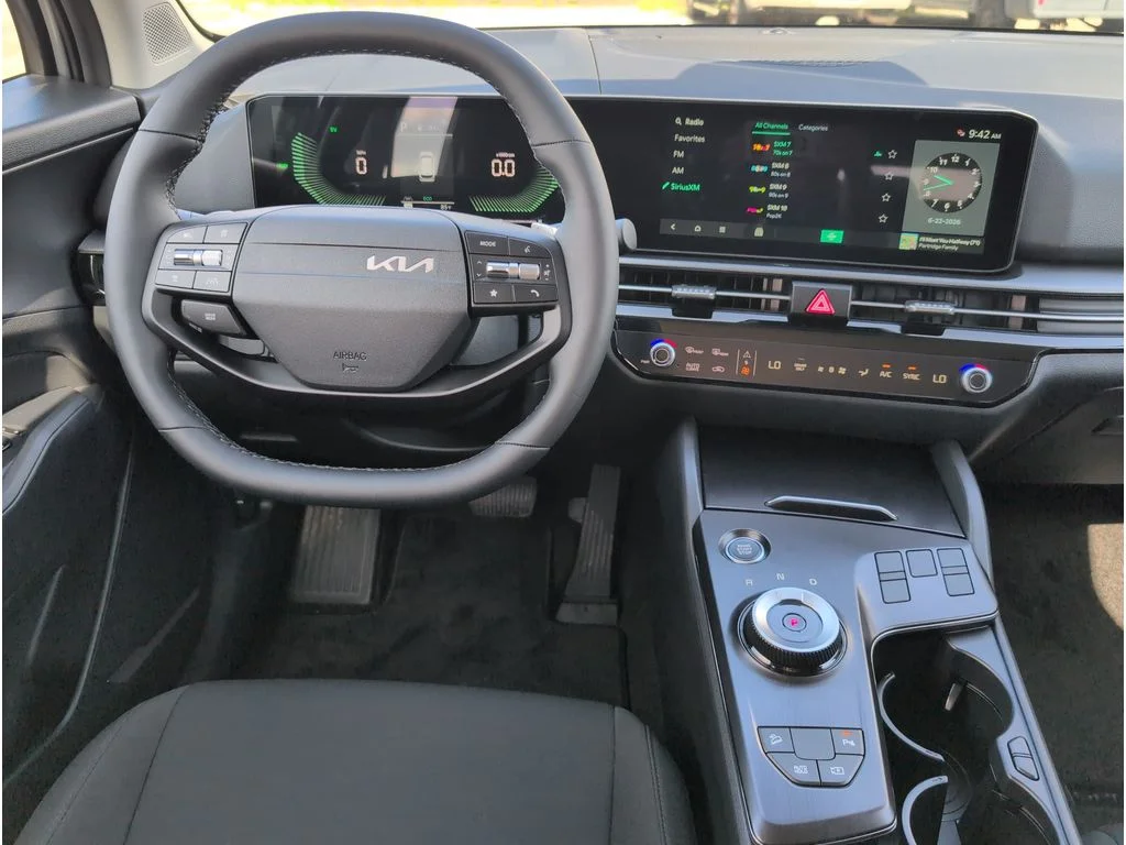 New 2026 Steel Gray Kia LX image 32