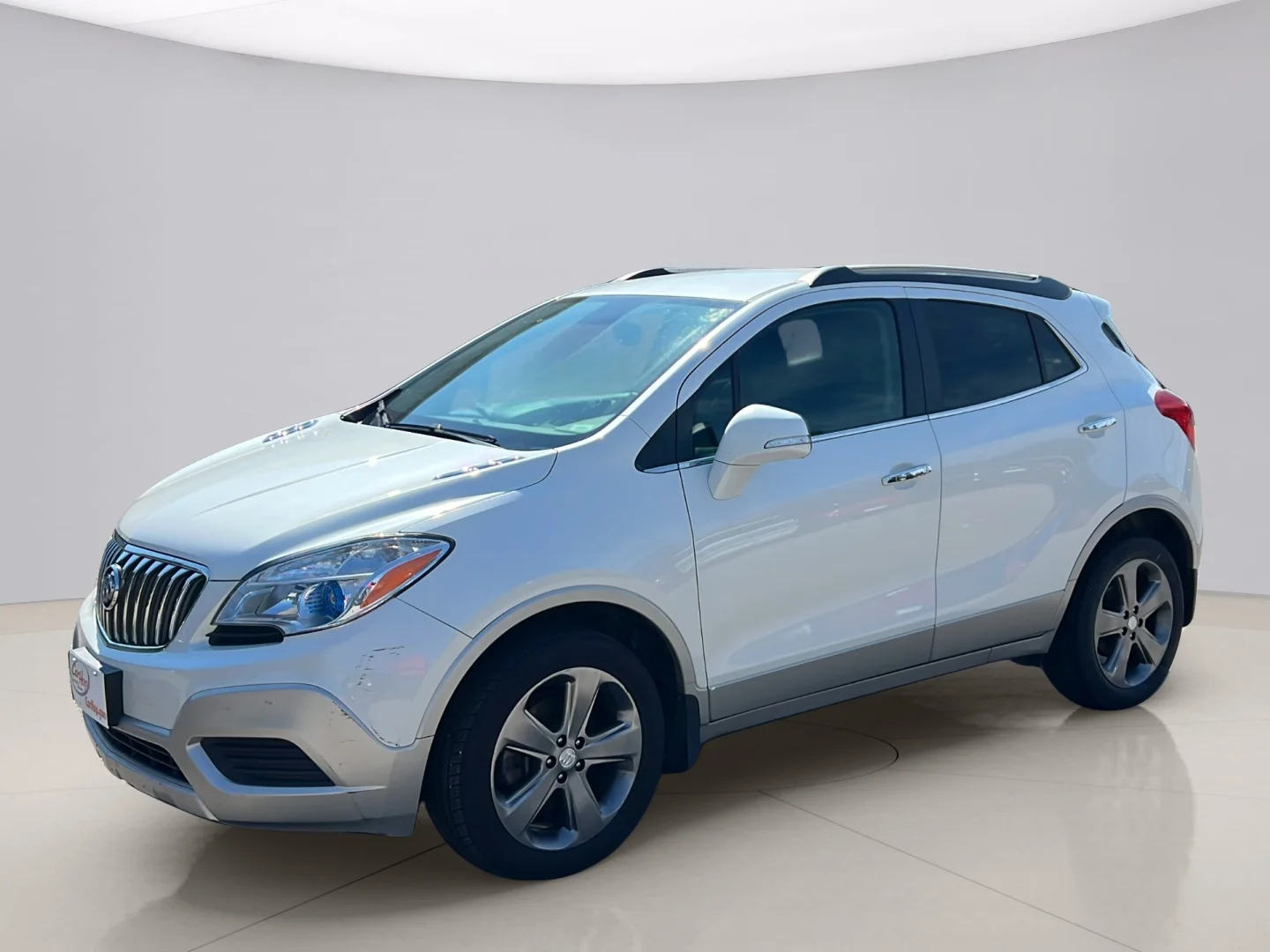 Used 2014 White Buick BASE image 2