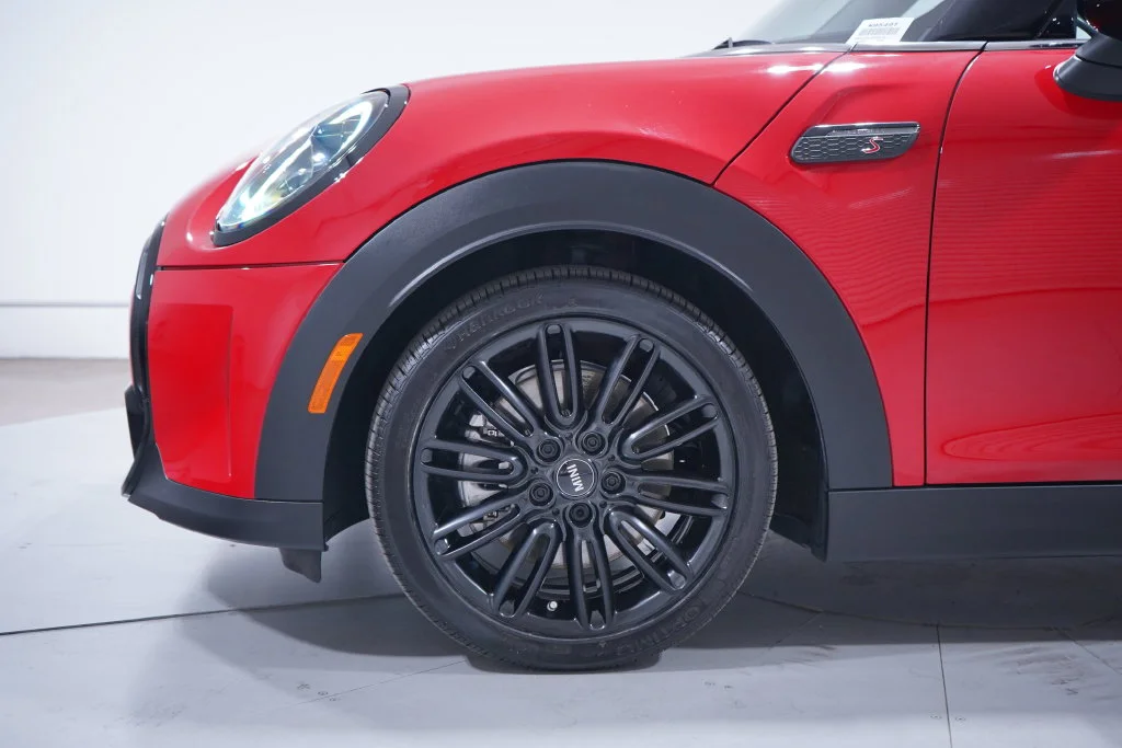 Certified Used 2024 Chili Red MINI Signature image 2