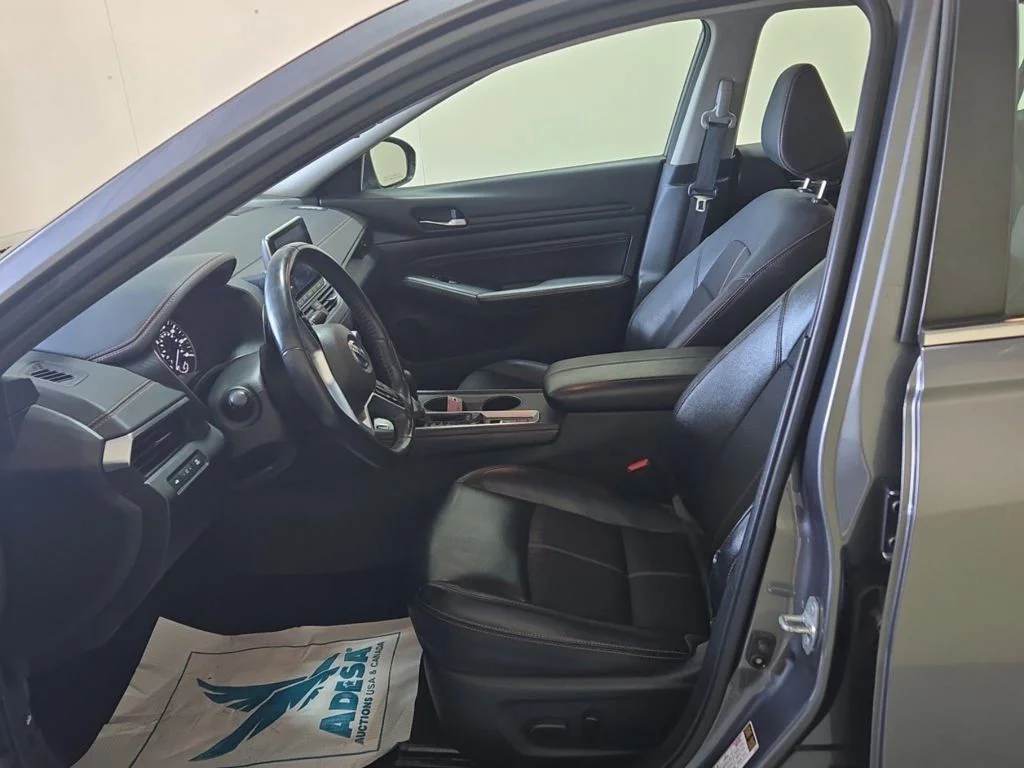 Certified Used 2019 Gray Nissan 2.5 SR image 9