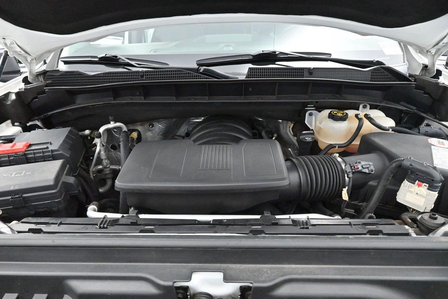 Used 2019 SUMMIT WHITE GMC SLT image 39