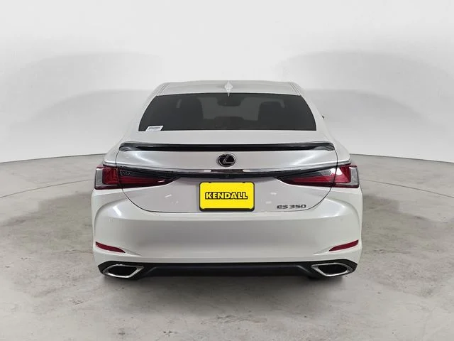 Used 2019 White Pearl Lexus 350 image 4