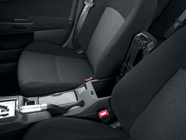 Used 2014  Mitsubishi ES image 16