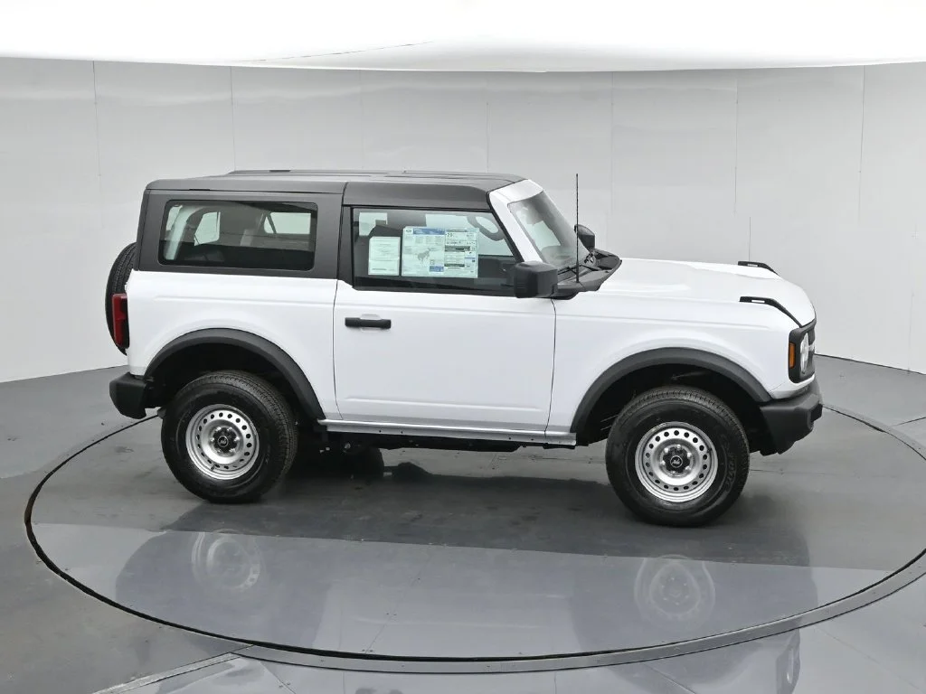 New 2026 Oxford White Ford Base image 49