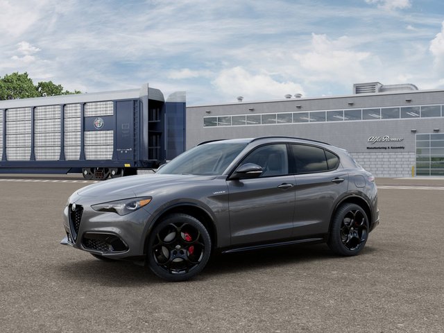 2026 Alfa Romeo Stelvio Base