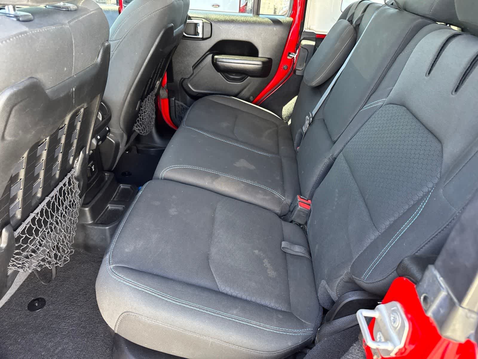 Used 2021 Firecracker Red Clearcoat Jeep Unlimited Rubicon image 26