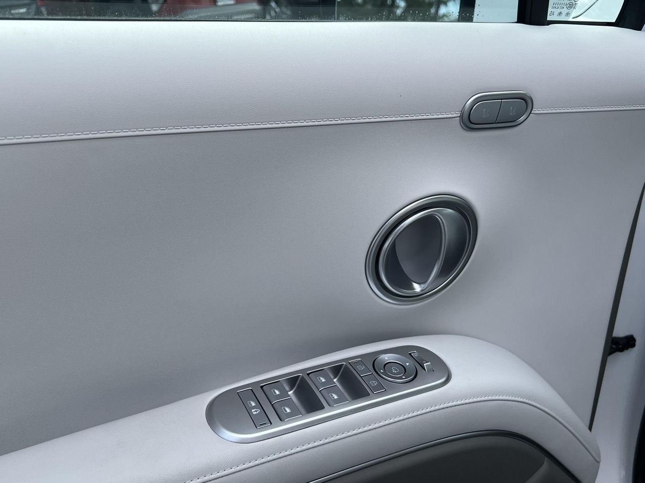 New 2026 Creamy White Pearl Hyundai SEL Premium 8P image 69