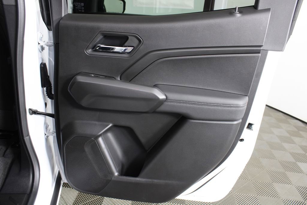 2026 Chevrolet Colorado LT - Photo 9