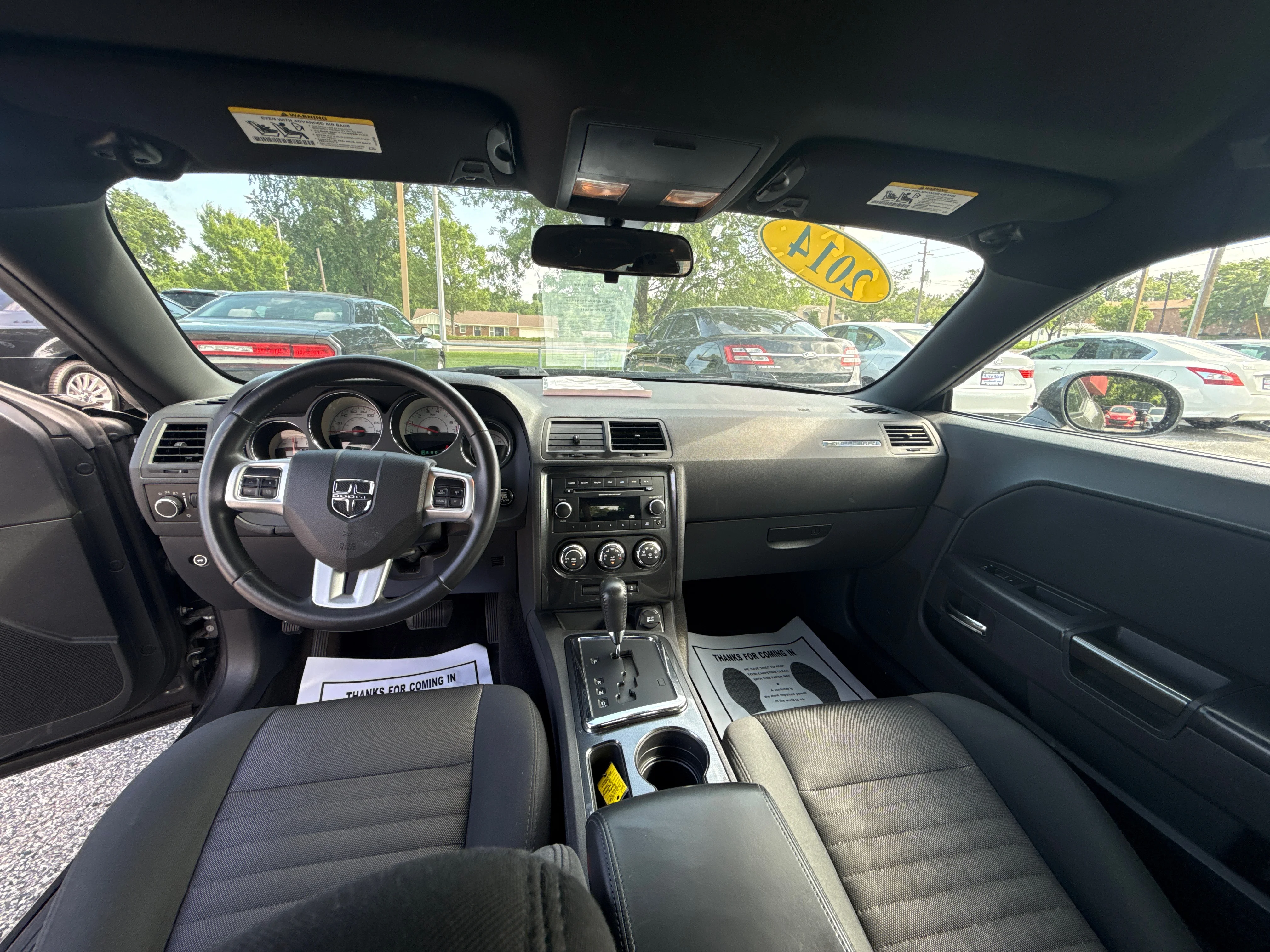 Used 2014 Gray Dodge SXT image 22
