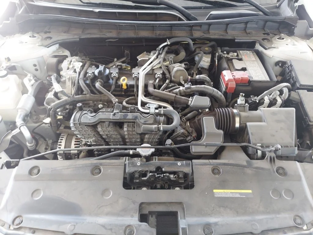 Certified Used 2025 White Nissan 2.5 SV image 38