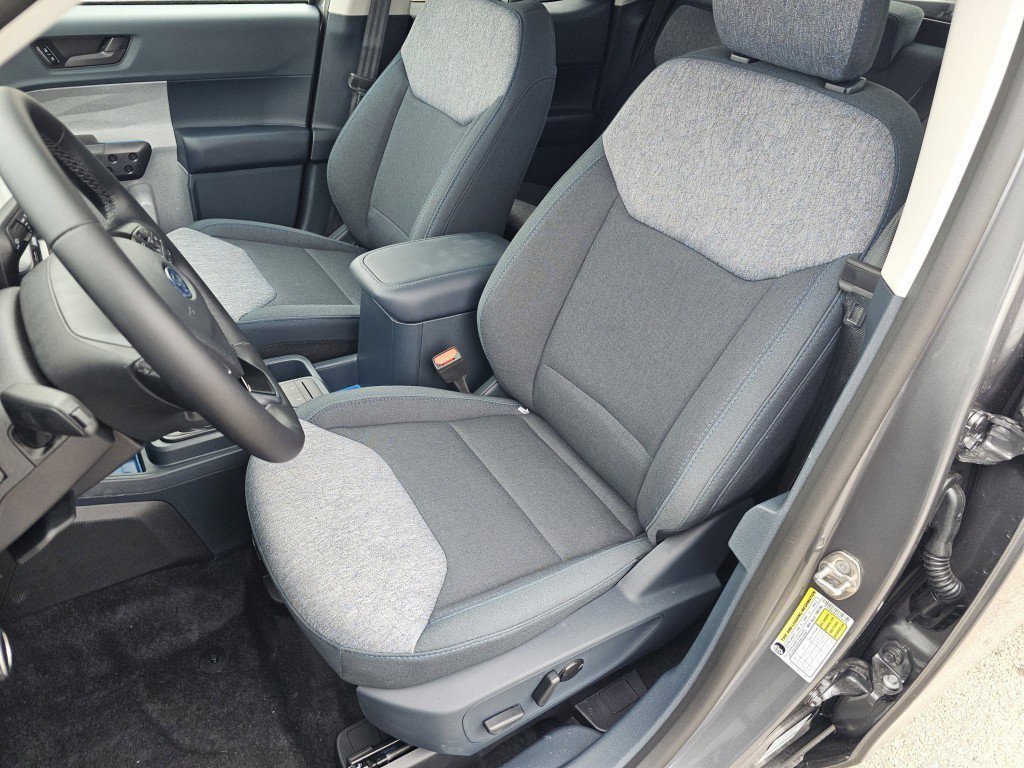 New 2026 Carbonized Gray Metallic Ford XLT image 6
