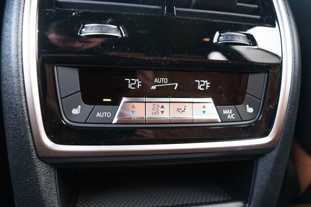 New 2026 Dravit Grey Metallic BMW M60i image 35