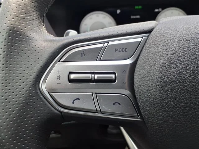 Used 2022 Quartz White Hyundai Calligraphy image 21