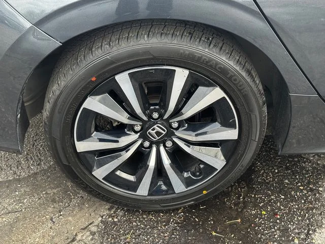 Certified Used 2022 Gray Honda EX-L image 12