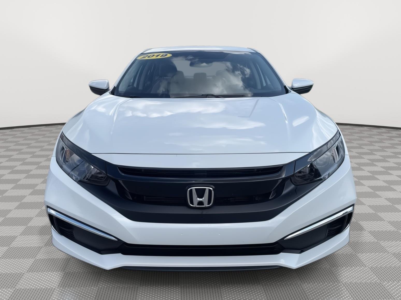 Used 2019 Platinum White Pearl Honda LX image 25