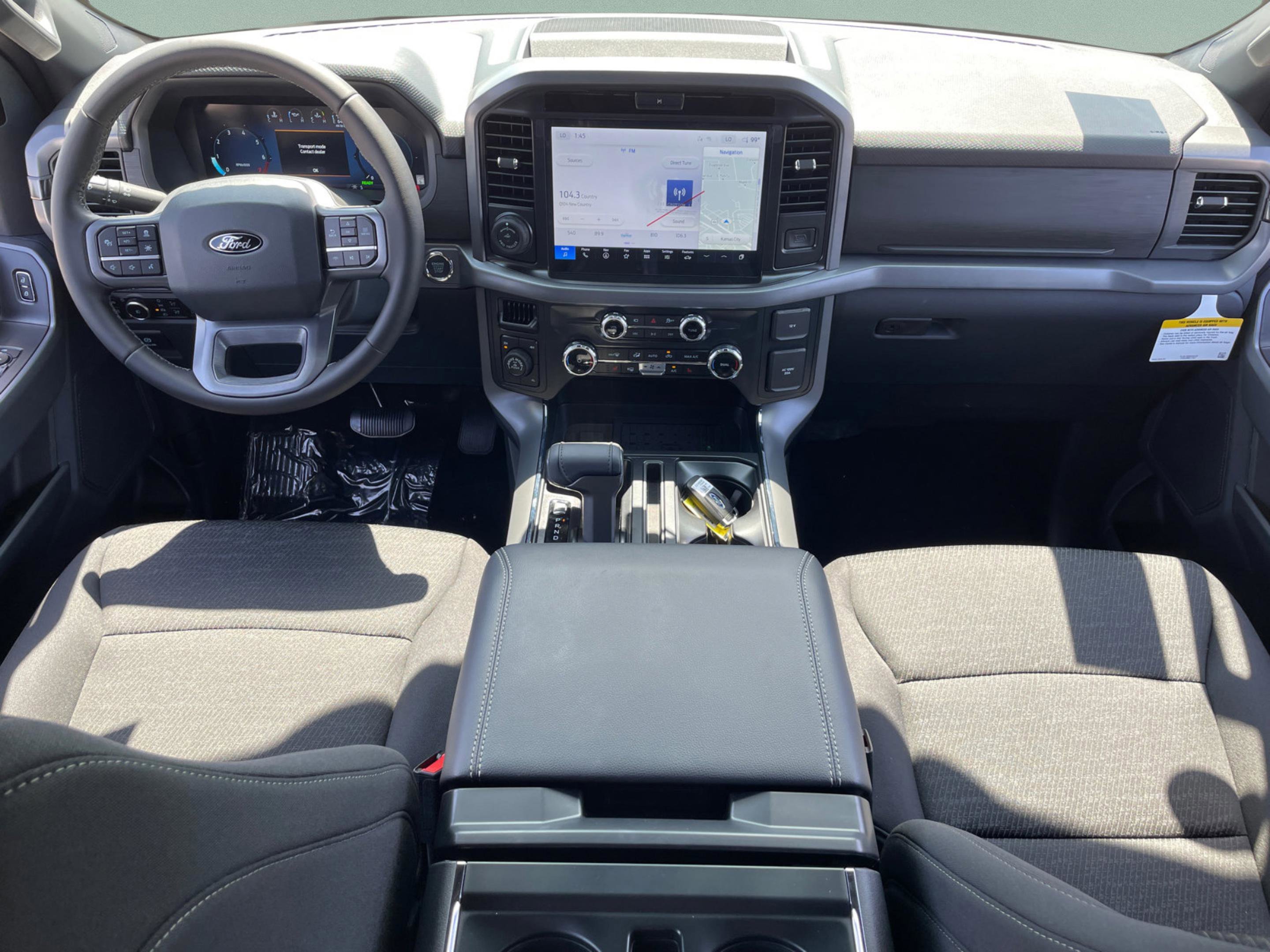 2025 Ford F-150 XLT - Photo 13