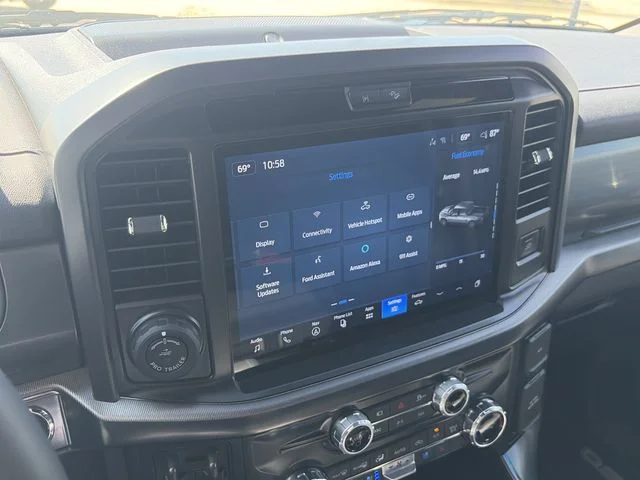 Used 2025 Blue Ford Lariat image 20