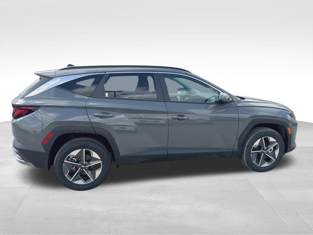 New 2026 Gray Hyundai SEL AWD image 9