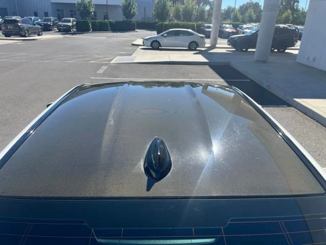 Used 2018 White BMW Base image 9