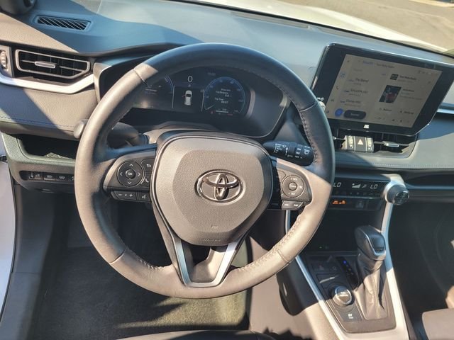 Used 2024 Off-white Toyota XSE image 30