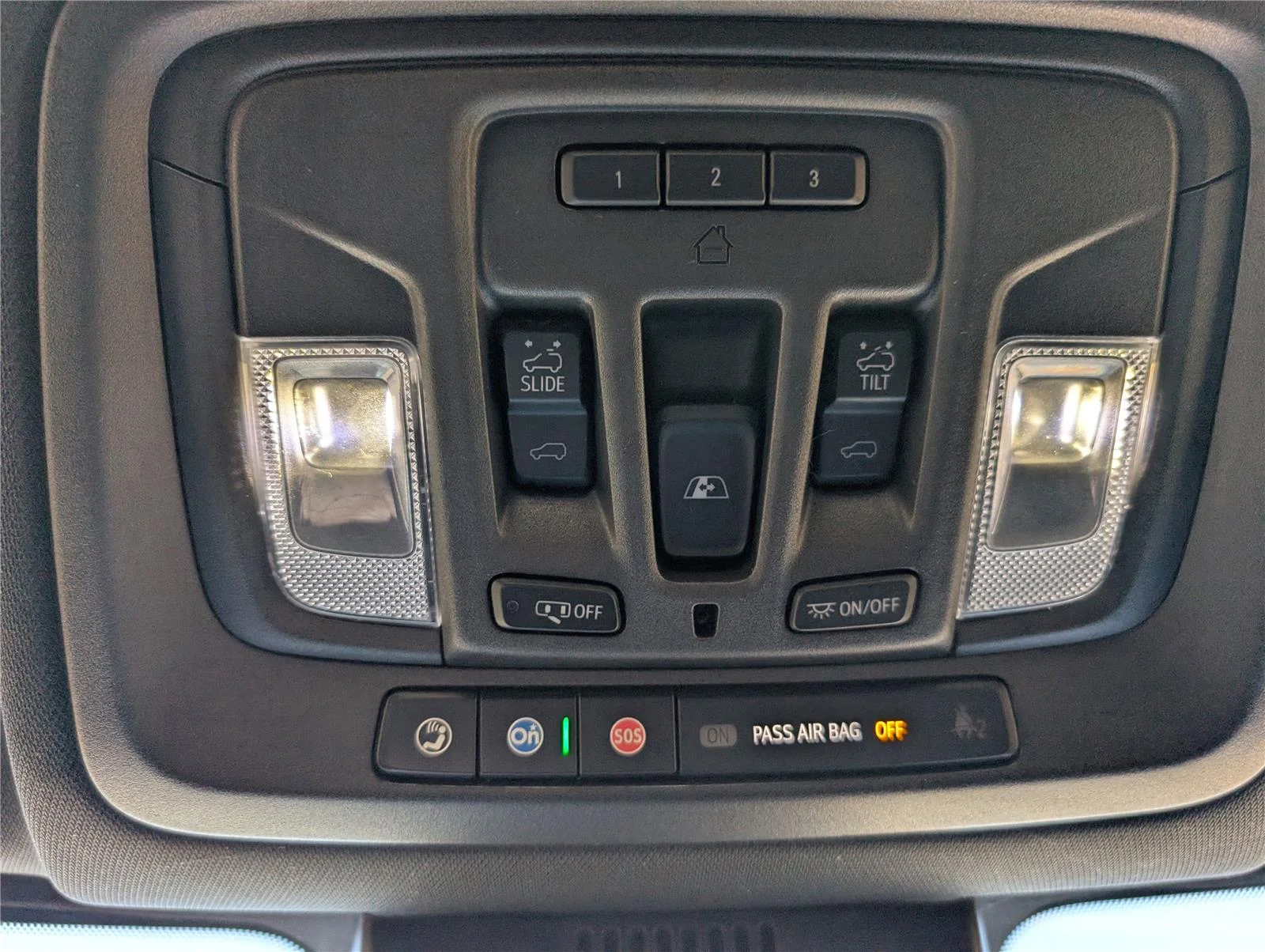 Used 2023 Titanium Rush Metallic GMC AT4 image 25