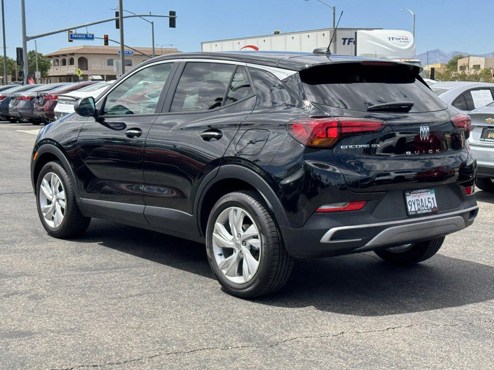 Used 2026 Ebony Twilight Metallic Buick Preferred image 4
