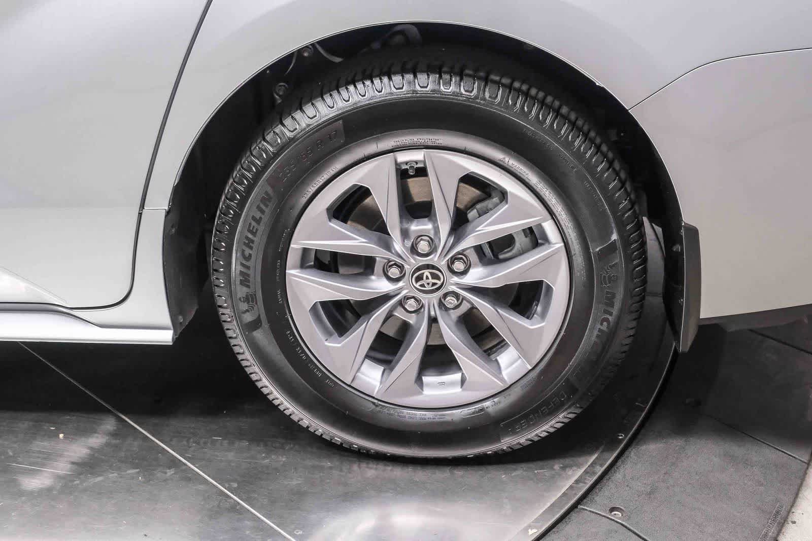 Used 2021 Celestial Silver Metallic Toyota XLE image 9