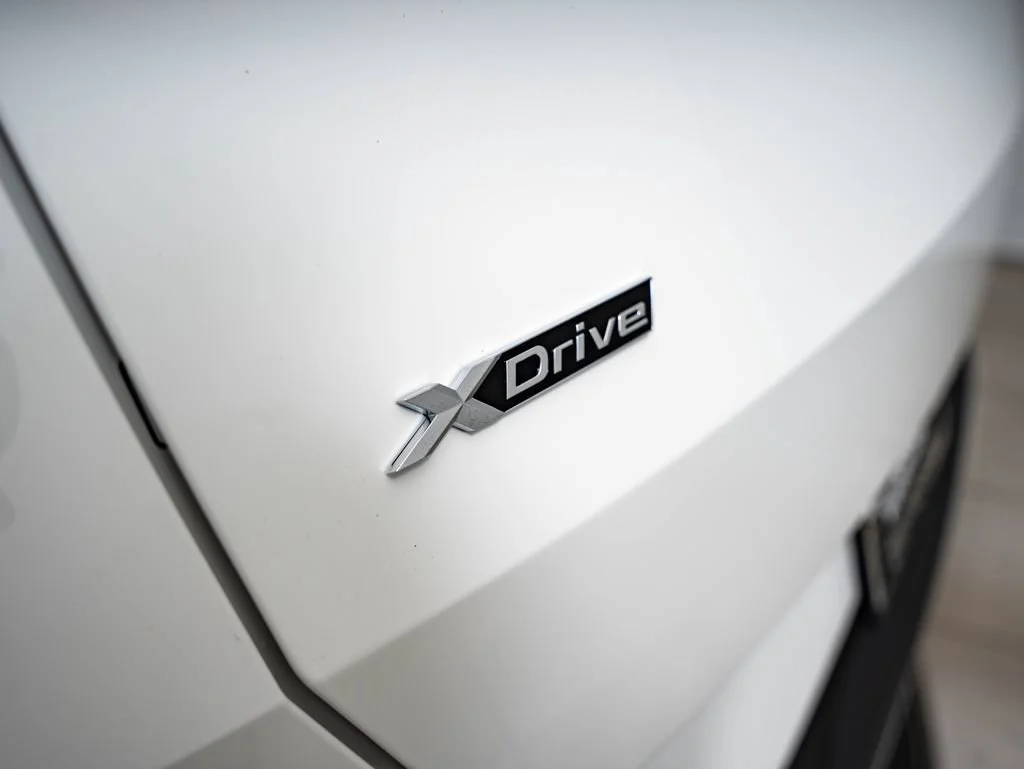 New 2026 Alpine White BMW 30 xDrive image 19