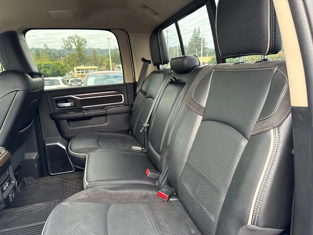 Used 2022 White Ram Laramie image 5
