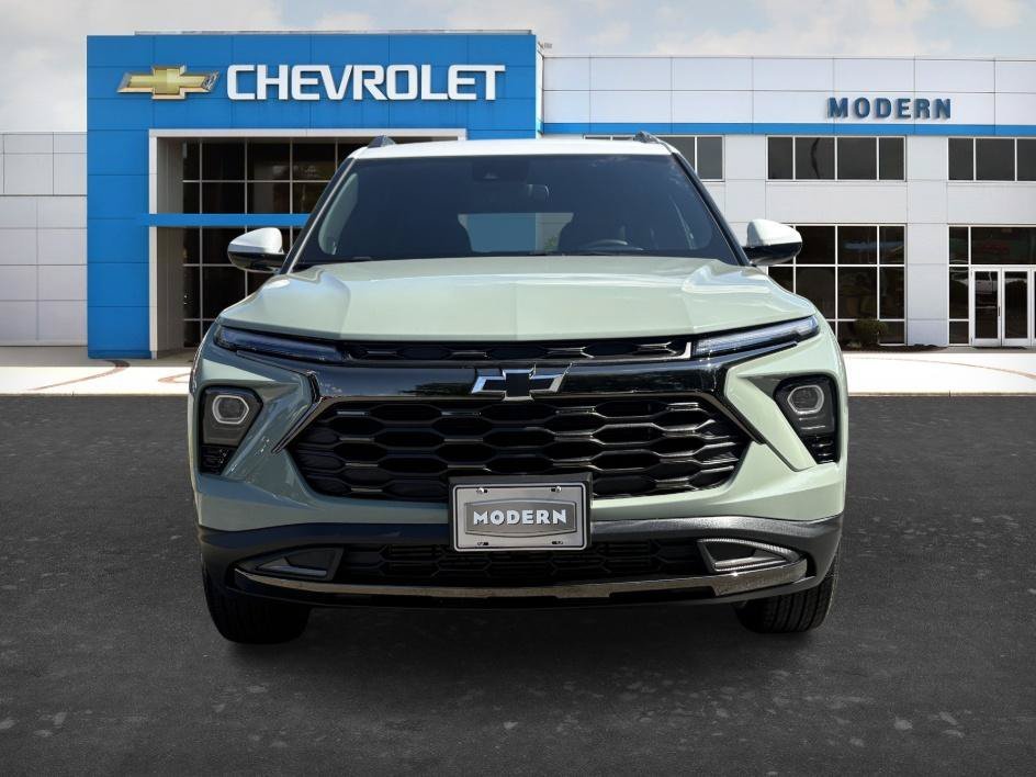 Used 2025 Cacti Green Chevrolet ACTIV image 7