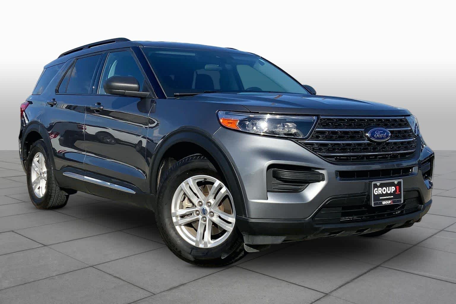 Used 2023 Carbonized Gray Ford XLT image 3