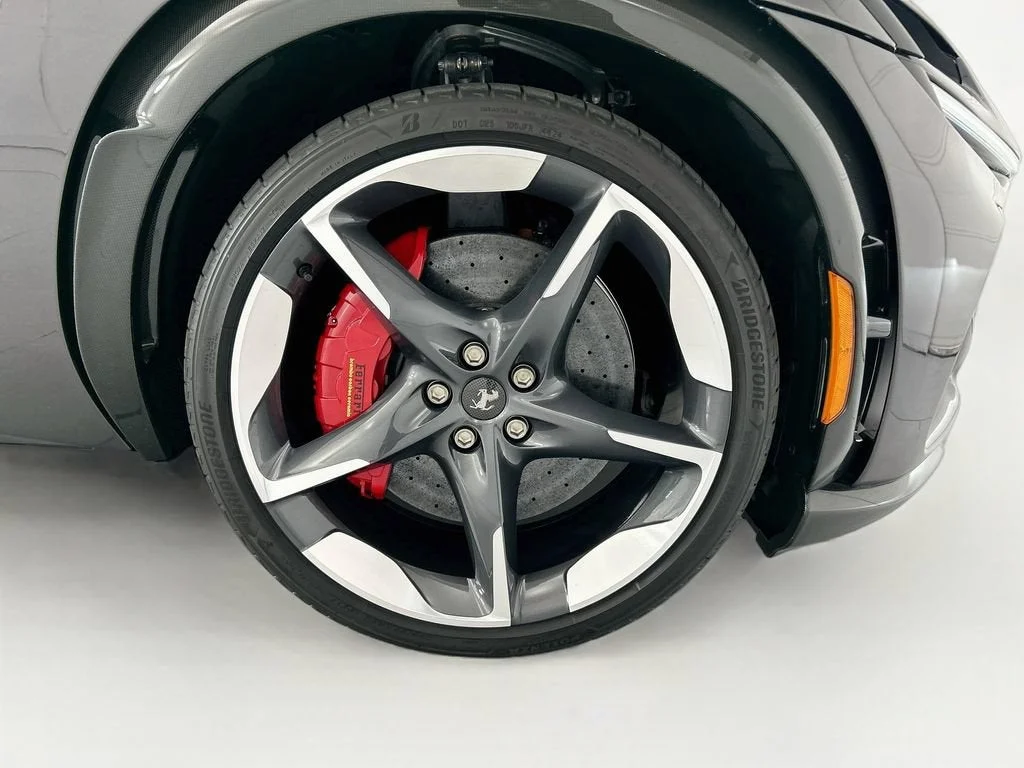 Used 2025 Extra Sample Ferrari Tailor Made image 32