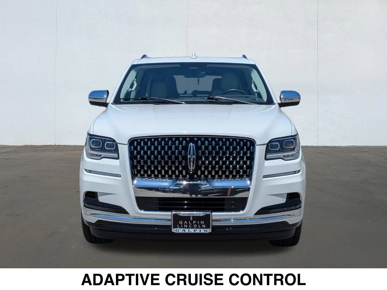 Used 2023 White Lincoln Black Label image 7