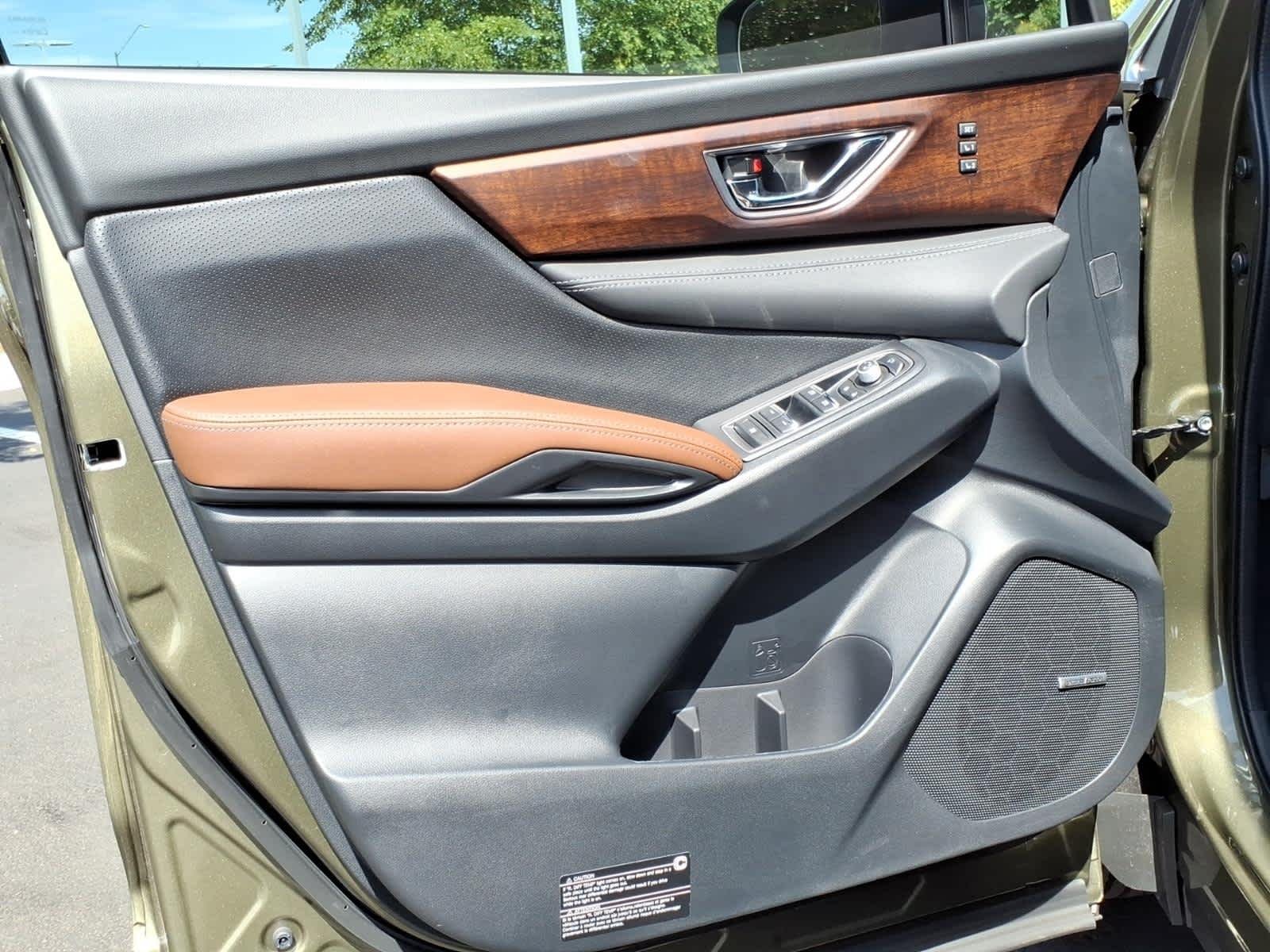 New 2026 AUTUMN GREEN METALLIC Subaru Touring 7-Passenger image 21
