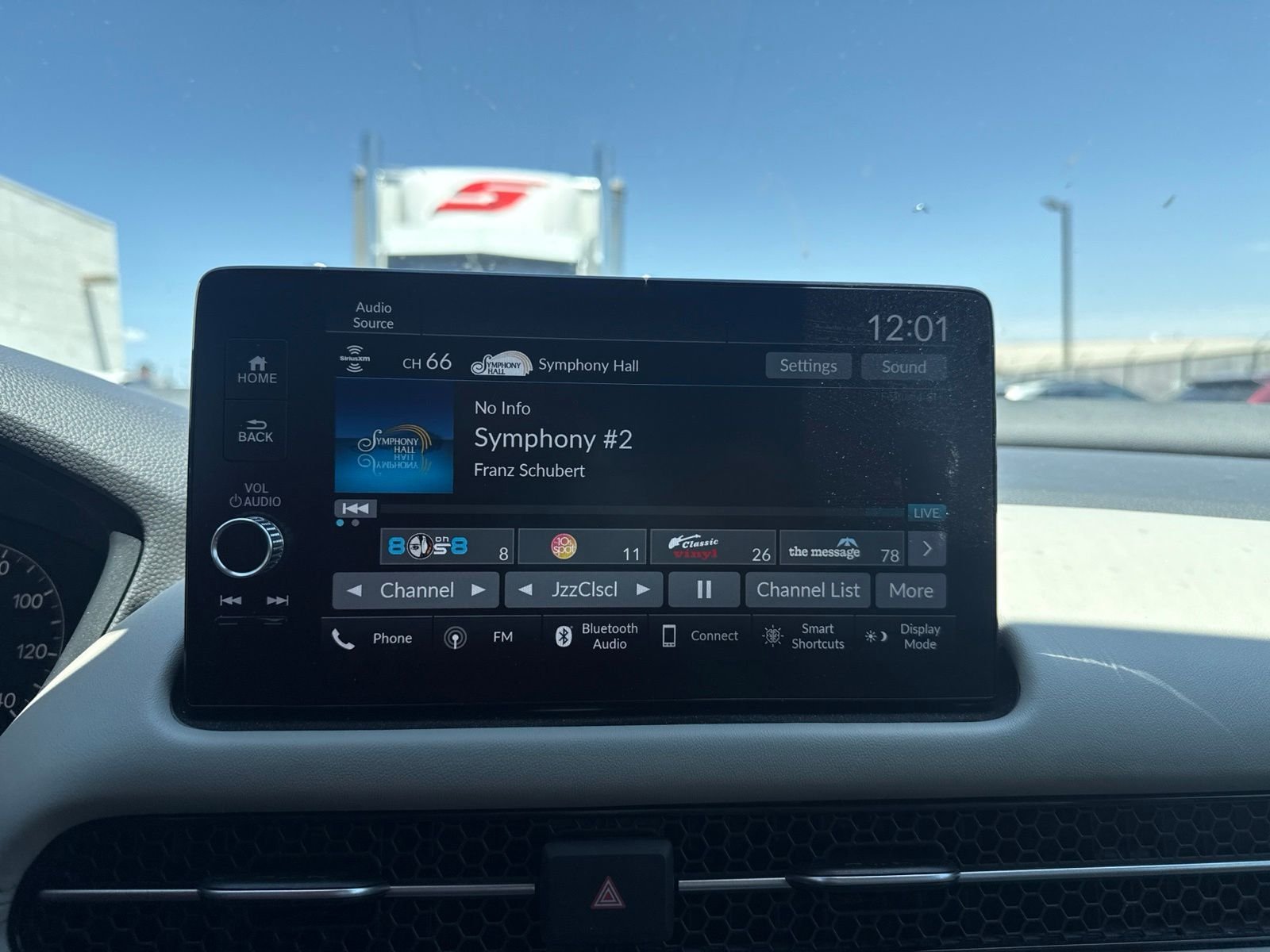 2025 Honda HR-V EX-L - Photo 15