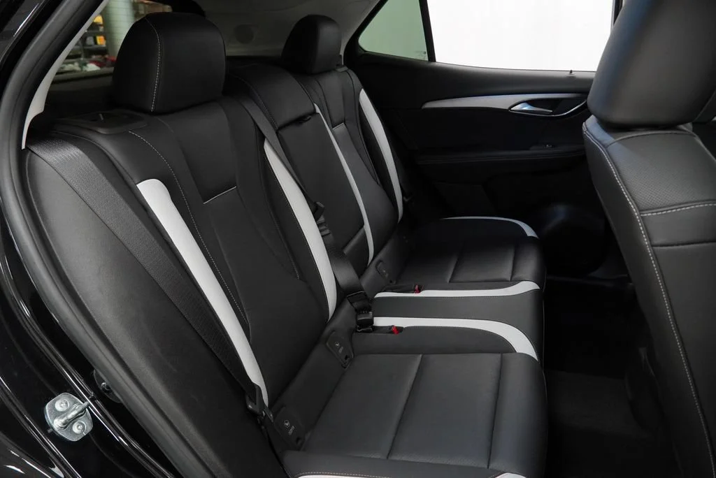 2025 Buick Envision Sport Touring - Photo 45