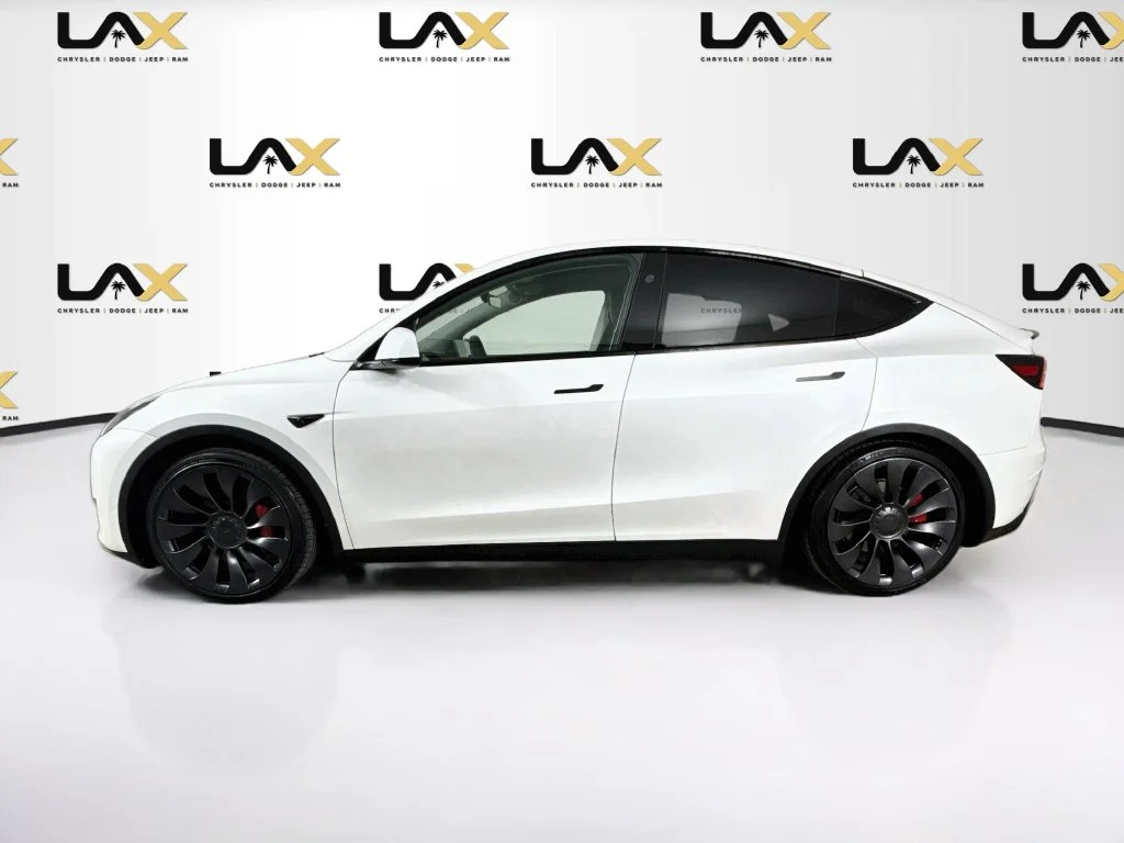Used 2024 White Tesla Performance image 4
