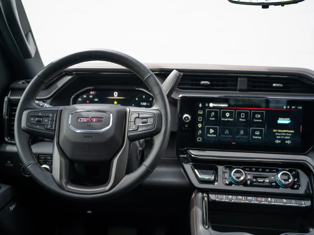 Used 2025 Gray GMC AT4 image 22