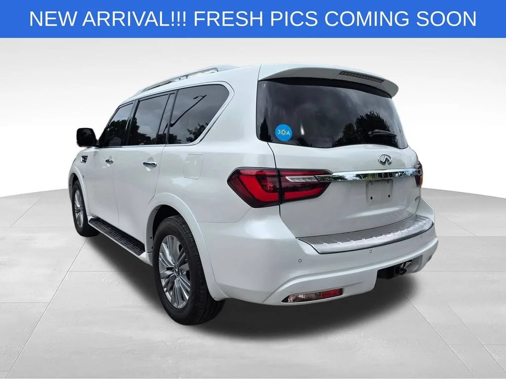 Used 2018 White INFINITI RWD image 6